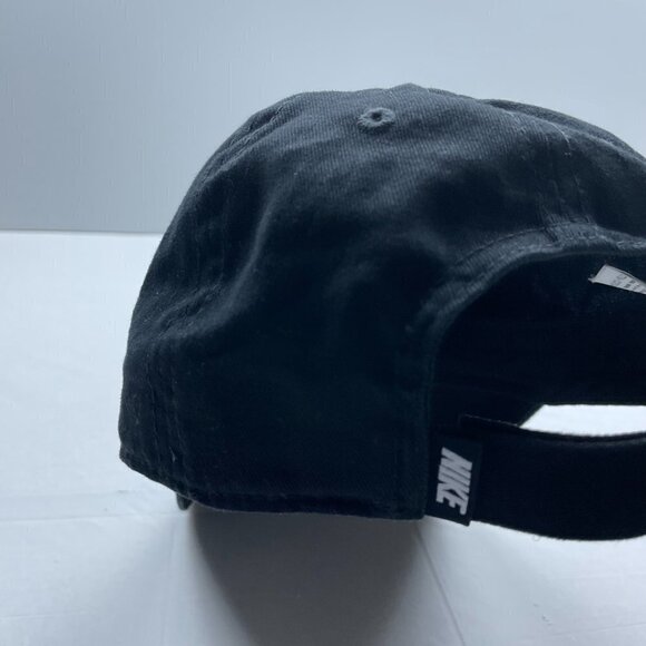 Nike Boys Black hat Size (4-7) - Picture 4 of 6